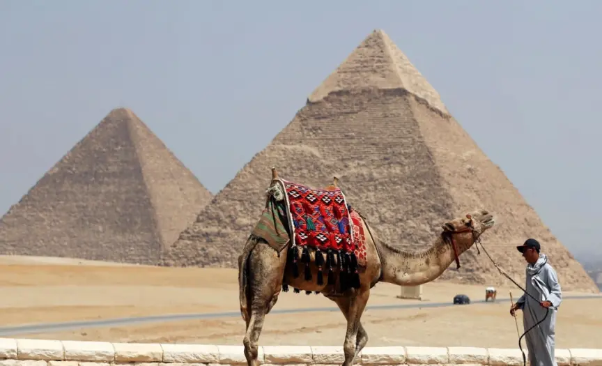 Private Full-Day Giza Tour by Car