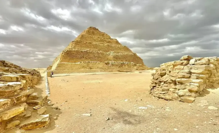 Best way to visit the Giza Pyramids & Saqqara & Memphis