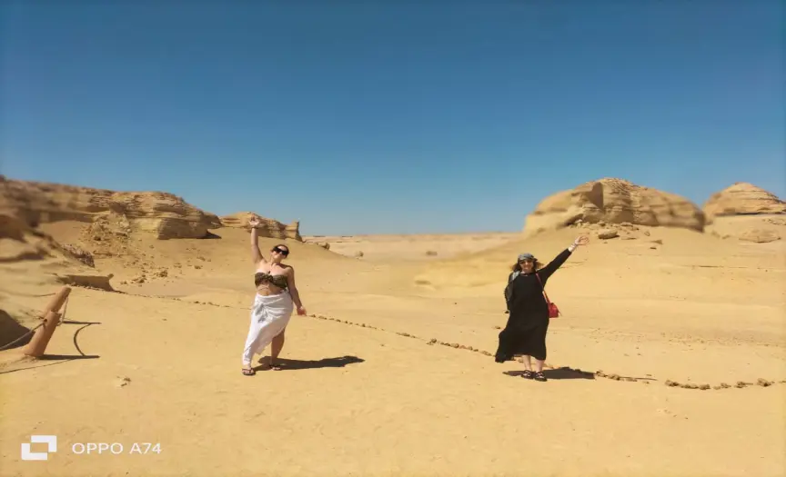 1-Day Adventure in Fayoum: Fossils, Lakes & Sandboarding